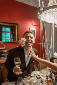 groom villa portrait064