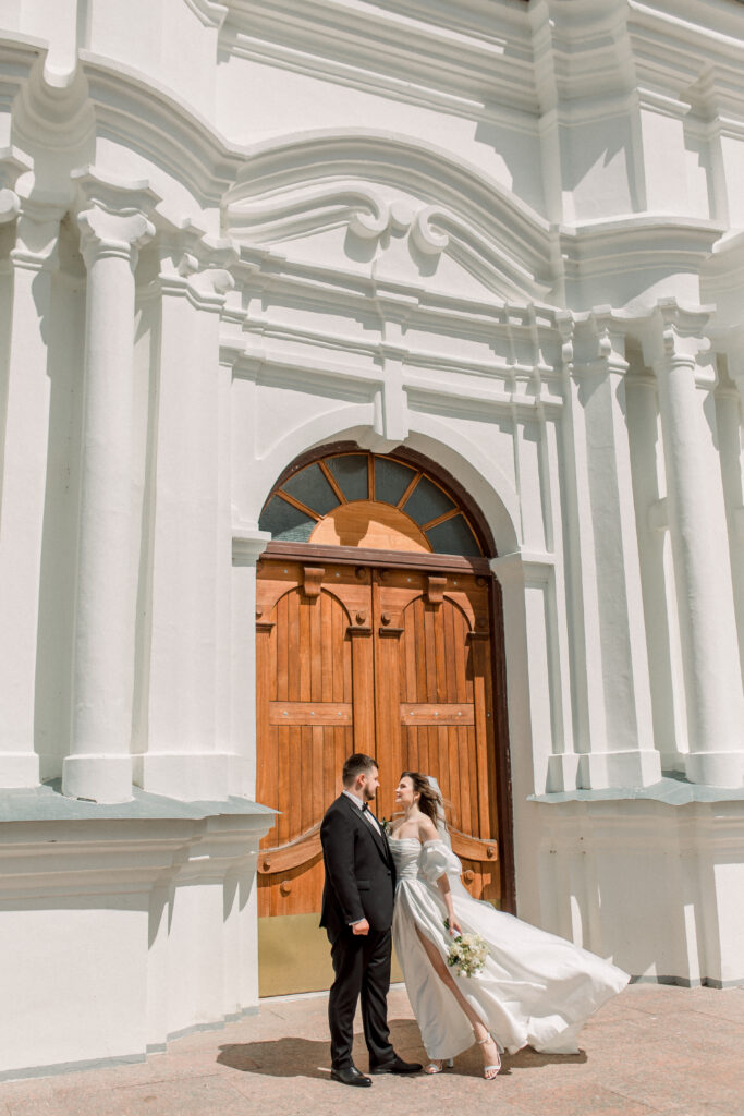 latvia wedding couple040