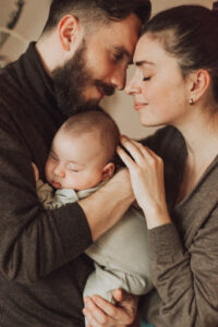 newborn family photoshoot